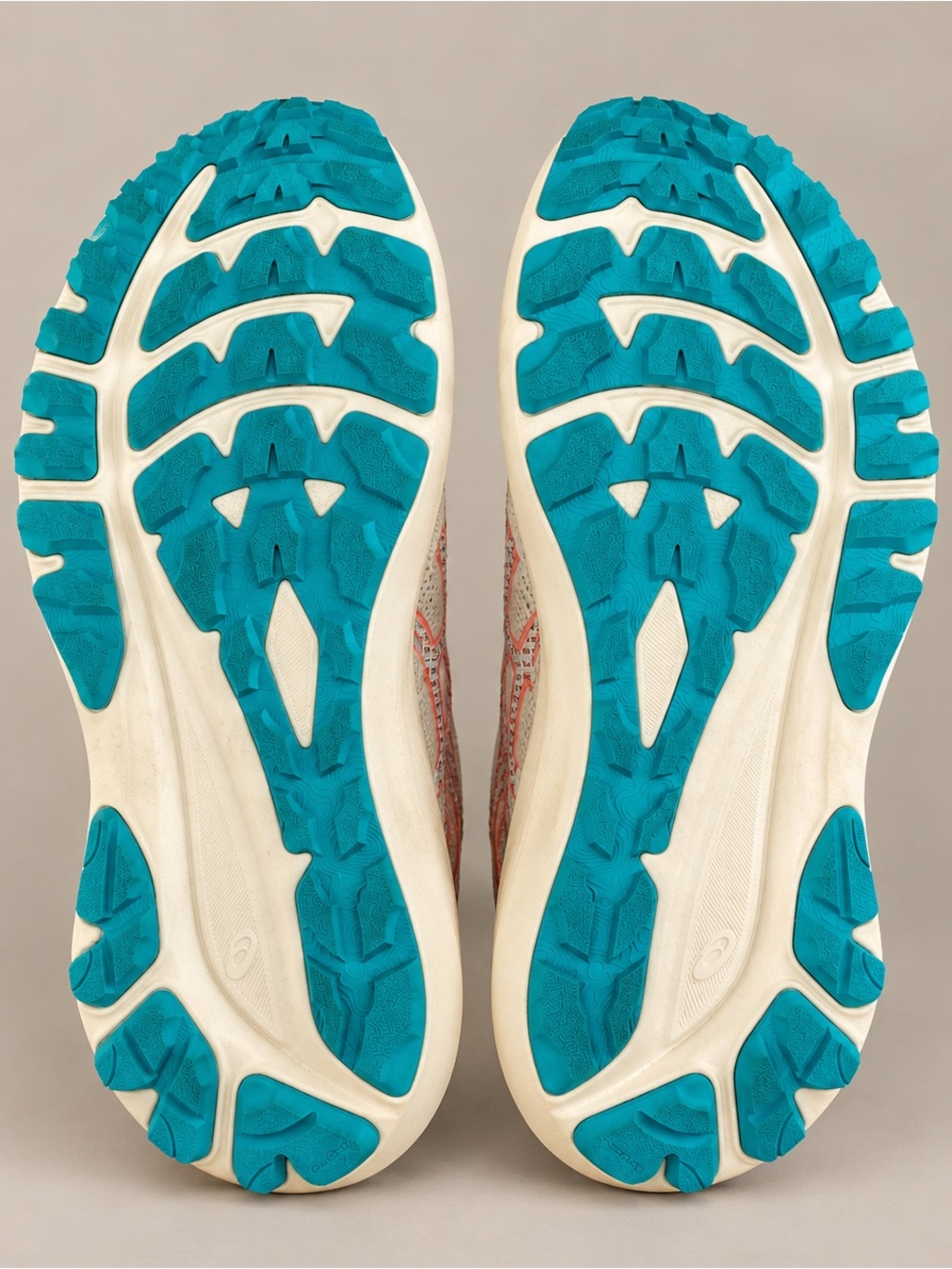 ASICS GT-1000 - Picture 2 of 6